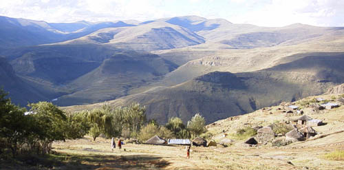 mountani village valley